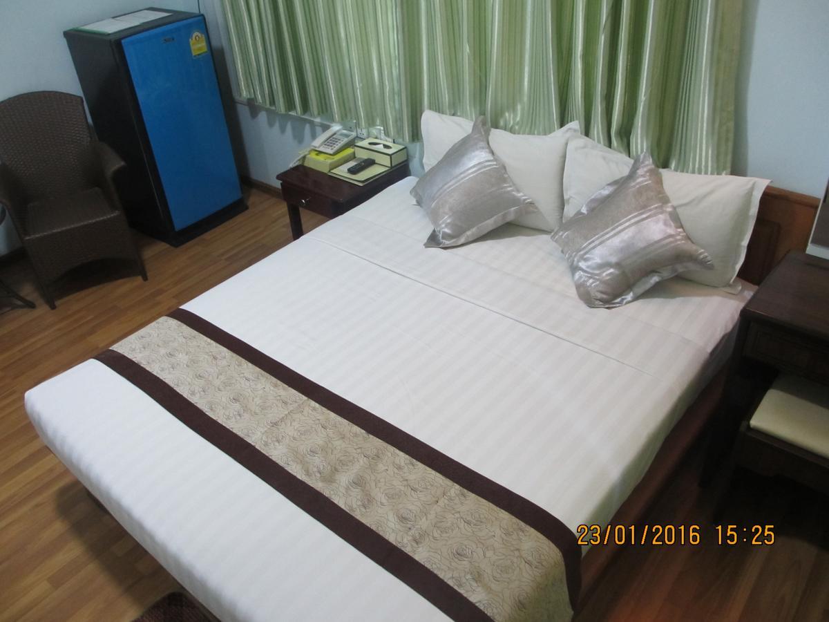 Win Star Hotel Мандалай Екстер'єр фото